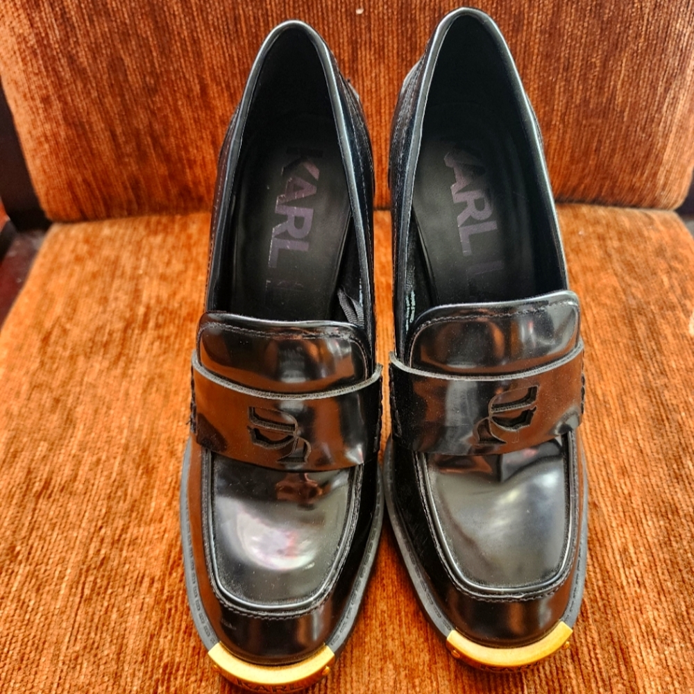 KARL LAGERFELD VIRNA BLACK PATENT LEATHER PLATFORM HIGH HEEL SHOE SIZE 7